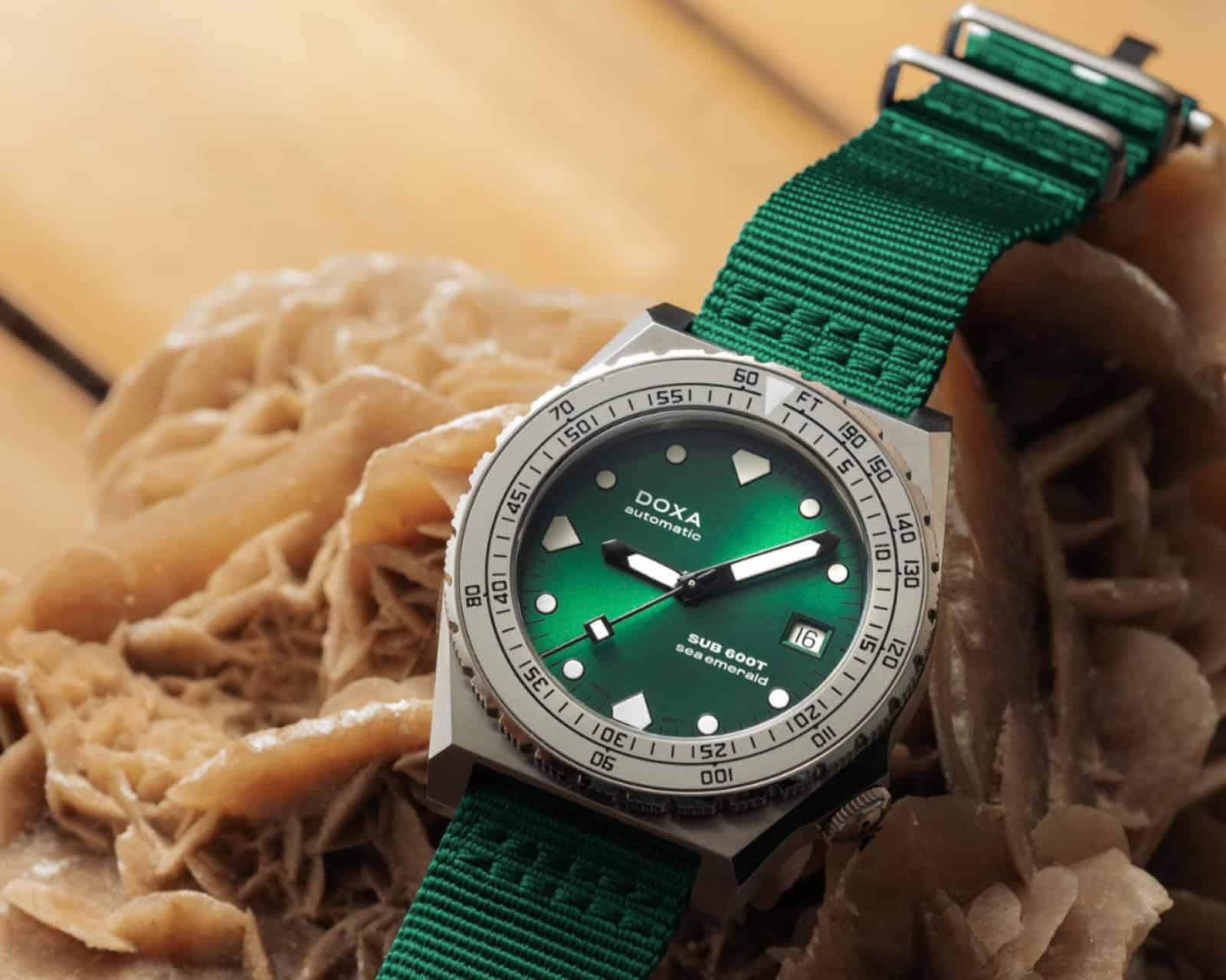 Doxa SUB 600T Sea Emerald mit grünem Natoband